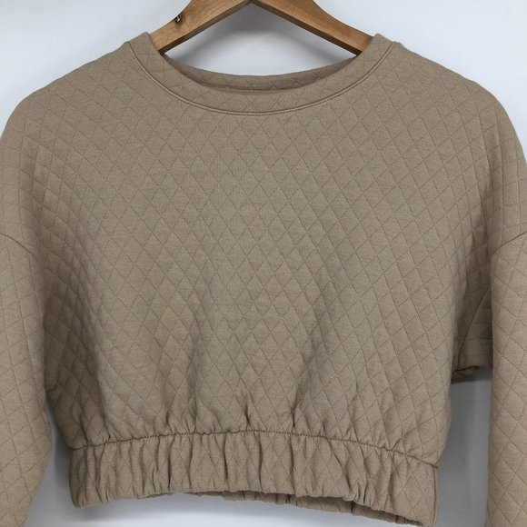 Twik by Simons Diamond Quilted tan Pullover Cropped Sweatshirt NWT SP - Picture 7 of 15